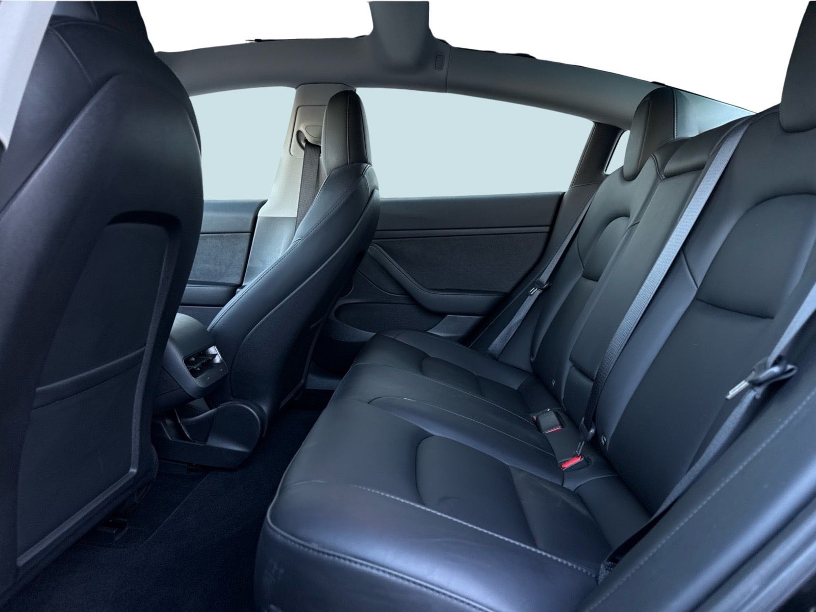 Tesla Model 3 til salg hos Nabilli