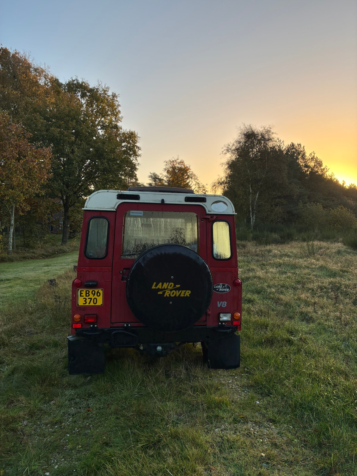 Land Rover 110 til salg hos Nabilli