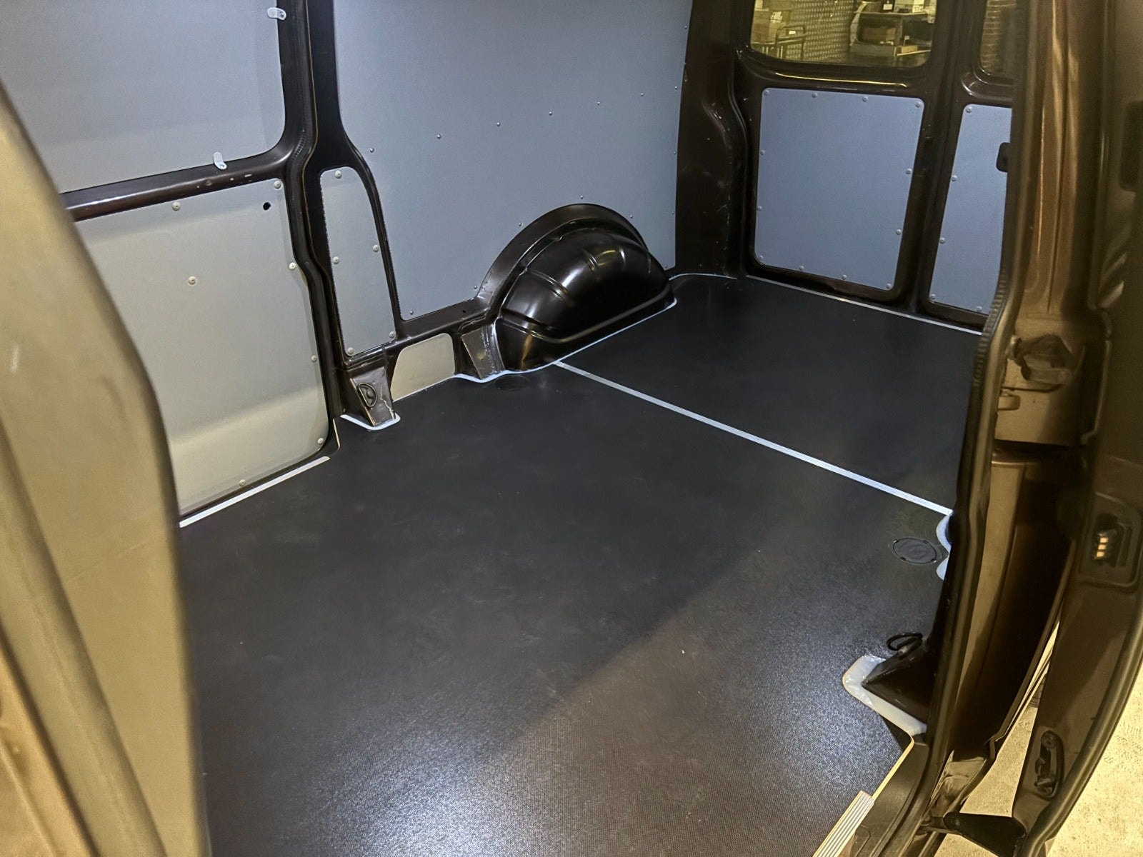VW Transporter til salg hos Nabilli