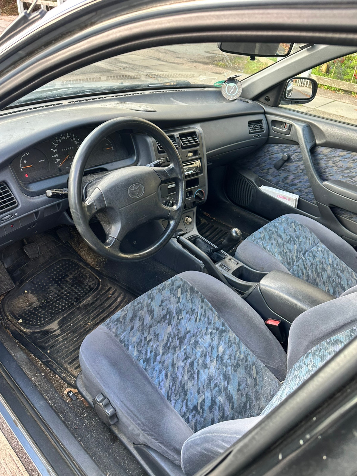 Toyota Carina E – billede 3