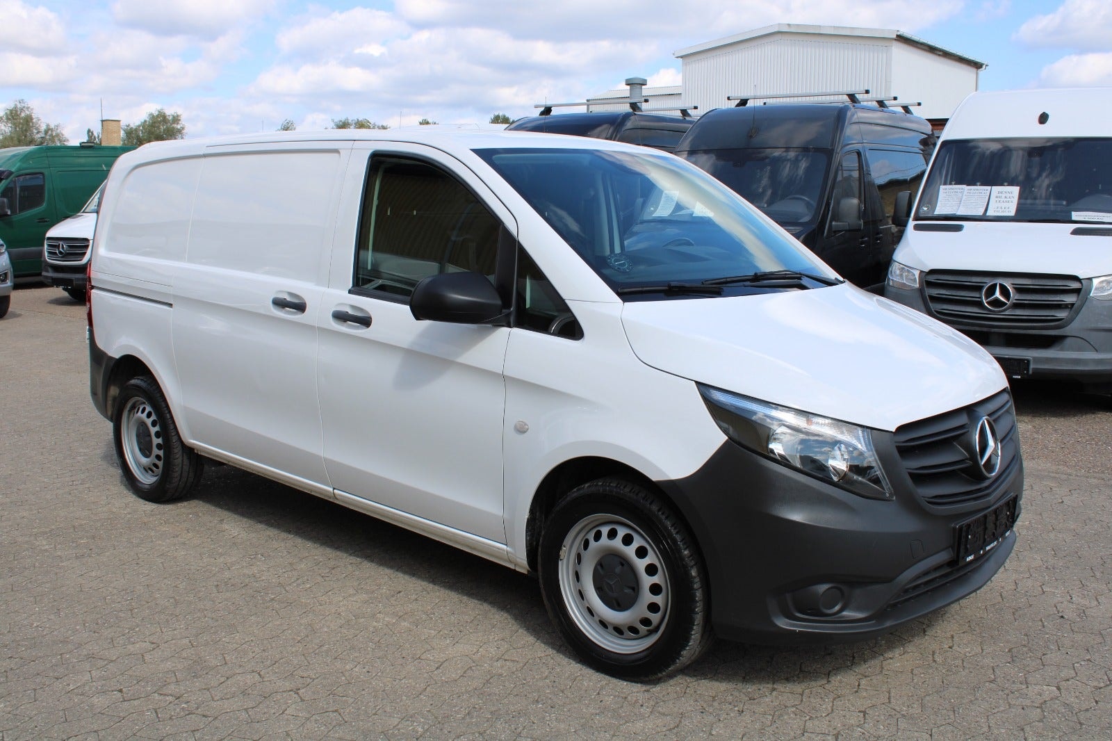 Mercedes Vito 114 til salg hos Nabilli