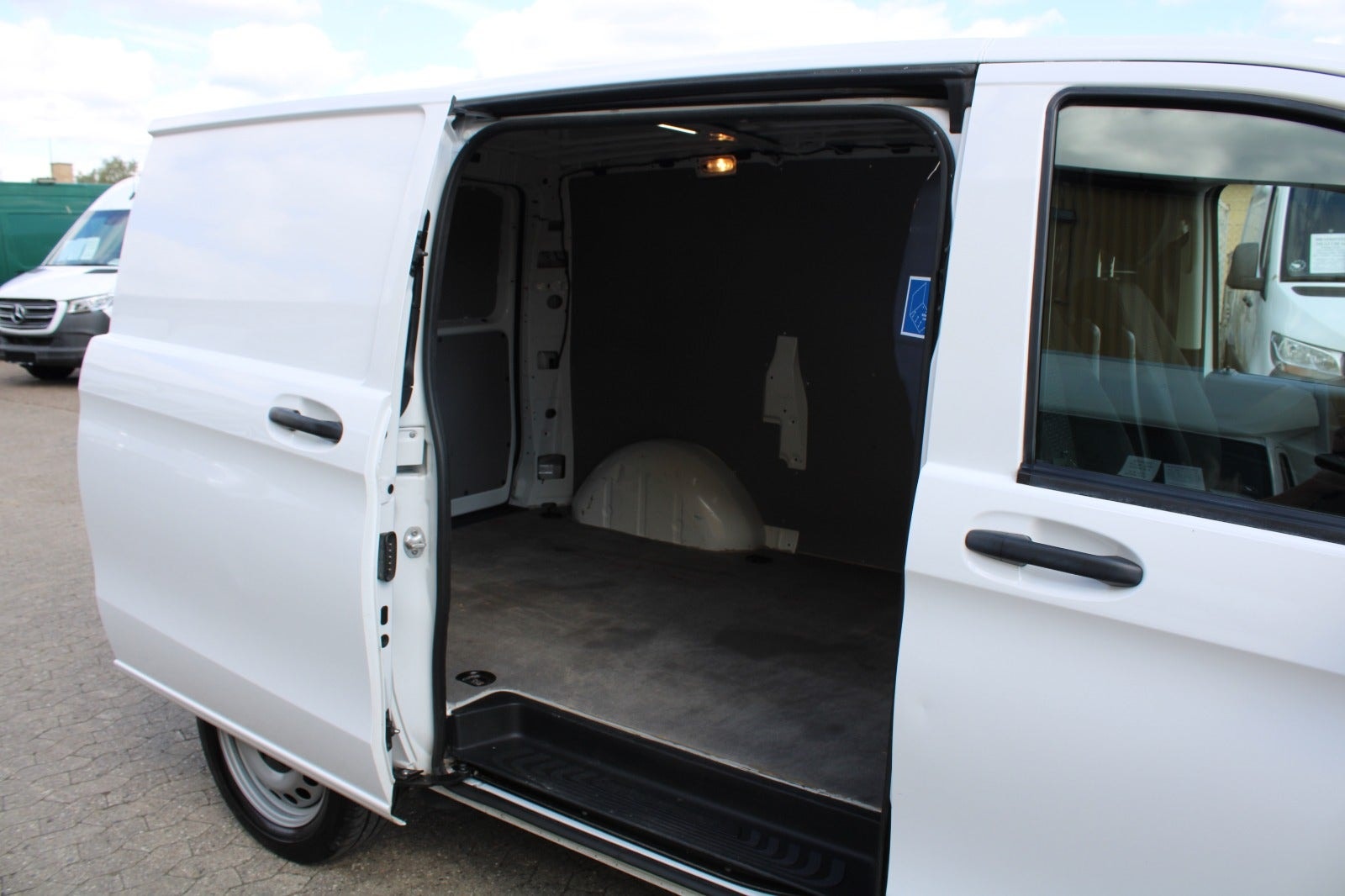 Mercedes Vito 114 til salg hos Nabilli