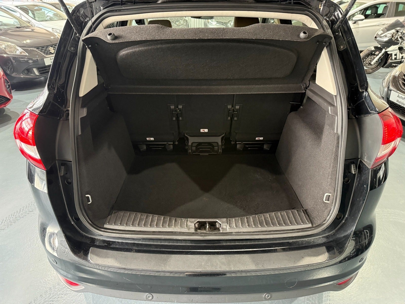 Ford C-Max til salg hos Nabilli
