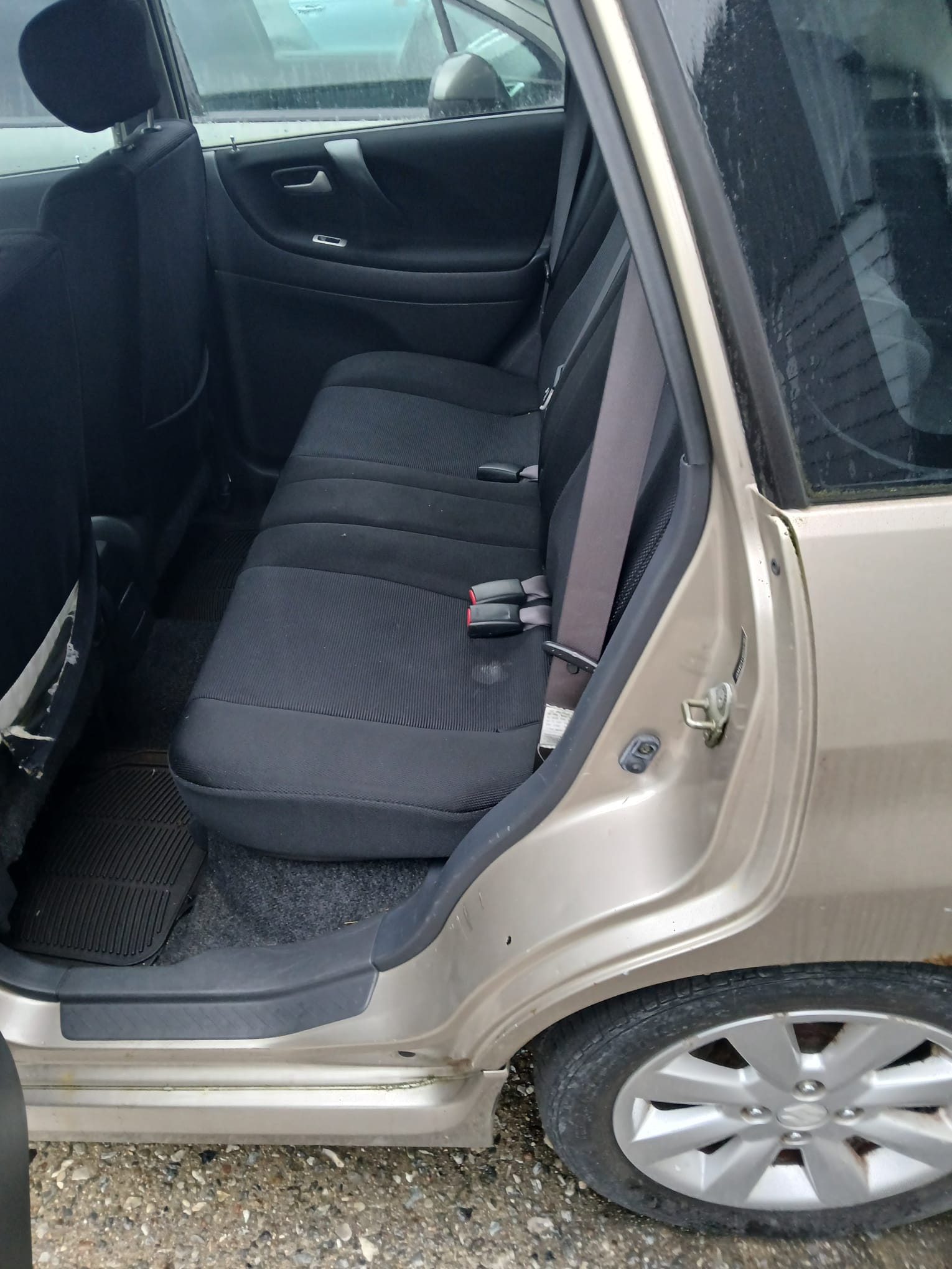 Suzuki Liana til salg hos Nabilli