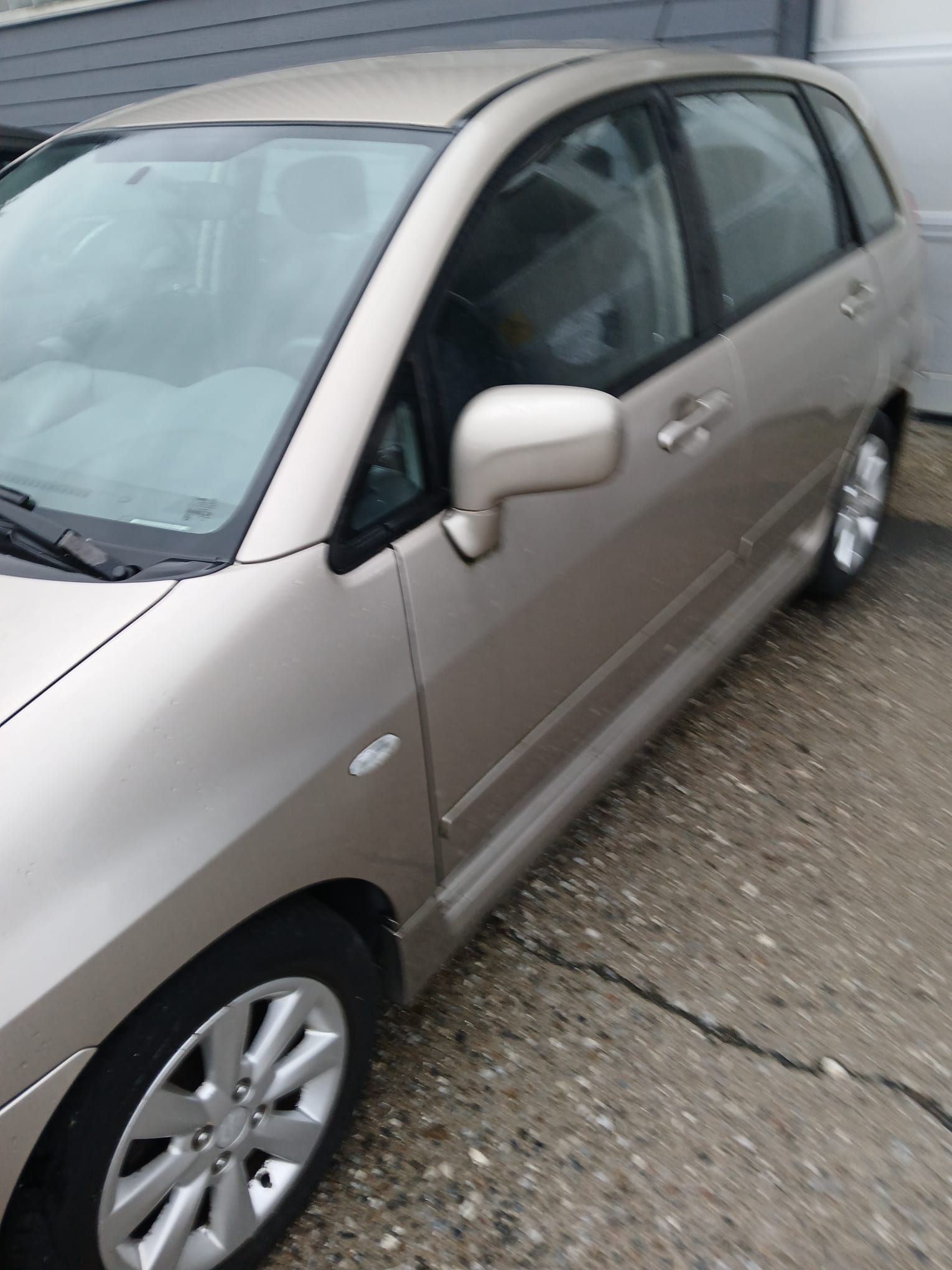 Suzuki Liana til salg hos Nabilli