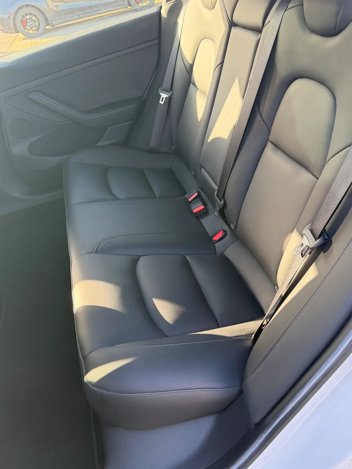 Tesla Model 3 til salg hos Nabilli