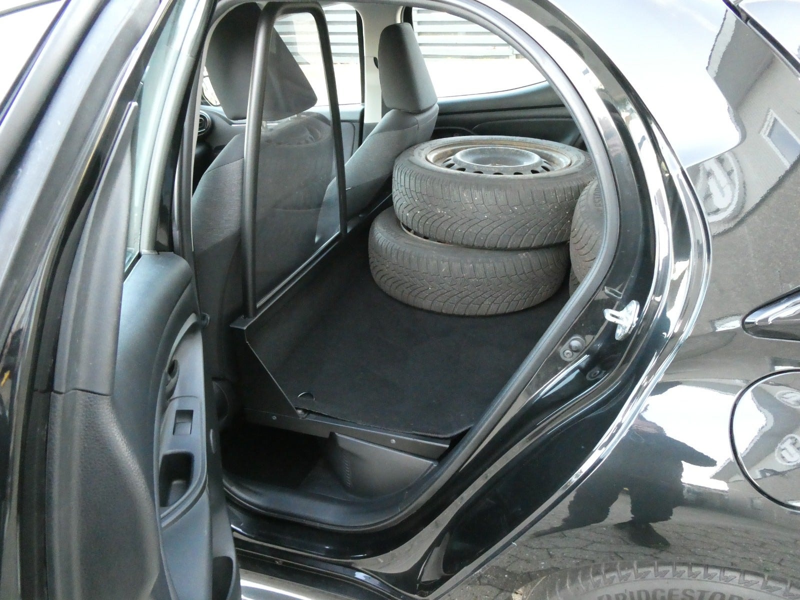 Toyota Yaris til salg hos Nabilli