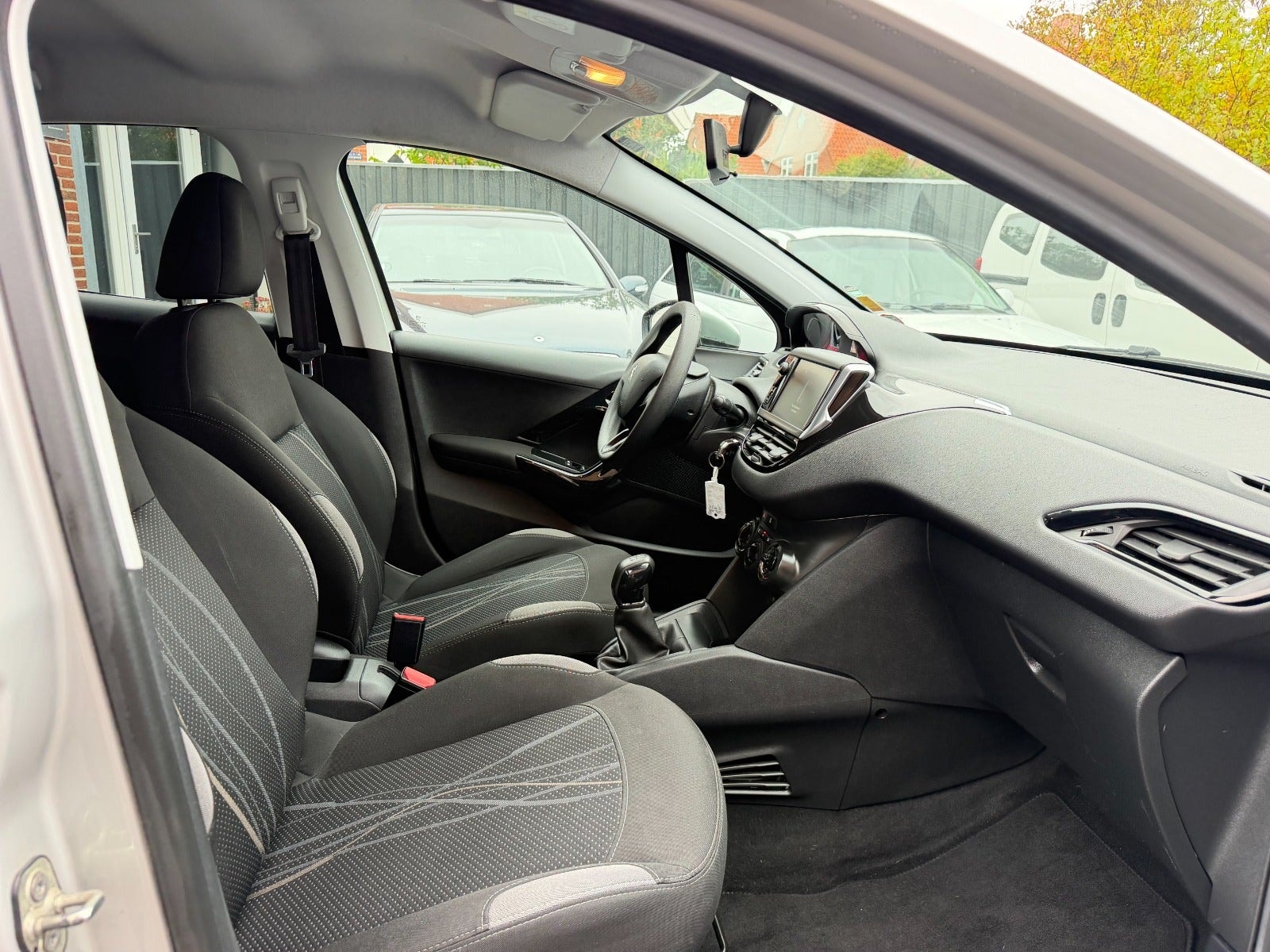 Peugeot 208 til salg hos Nabilli