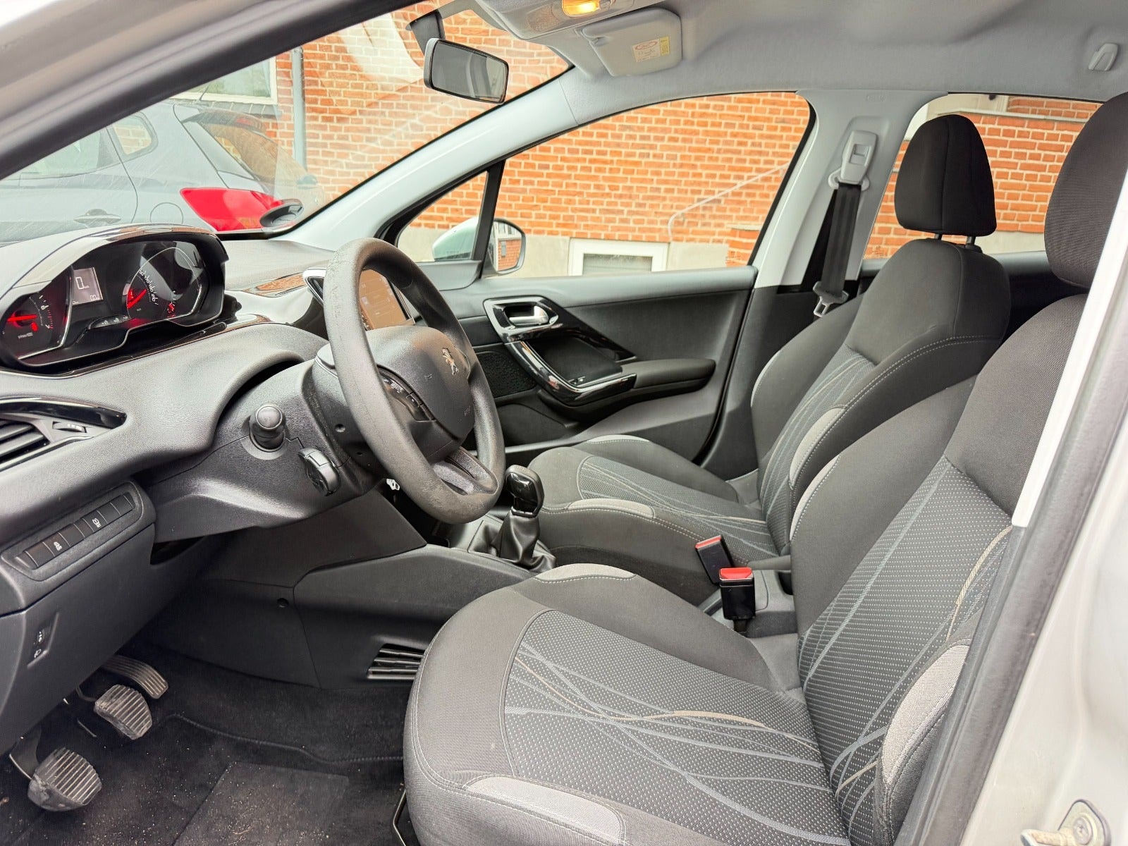 Peugeot 208 til salg hos Nabilli