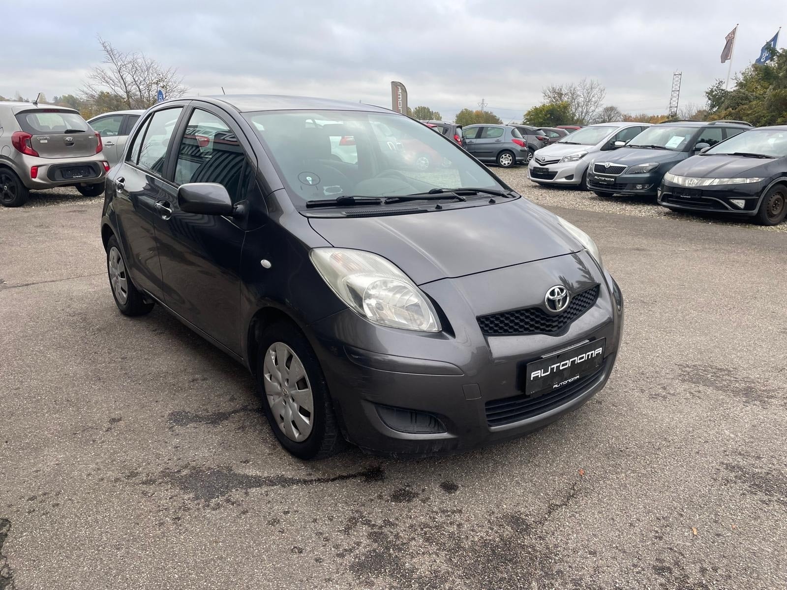 Toyota Yaris til salg hos Nabilli