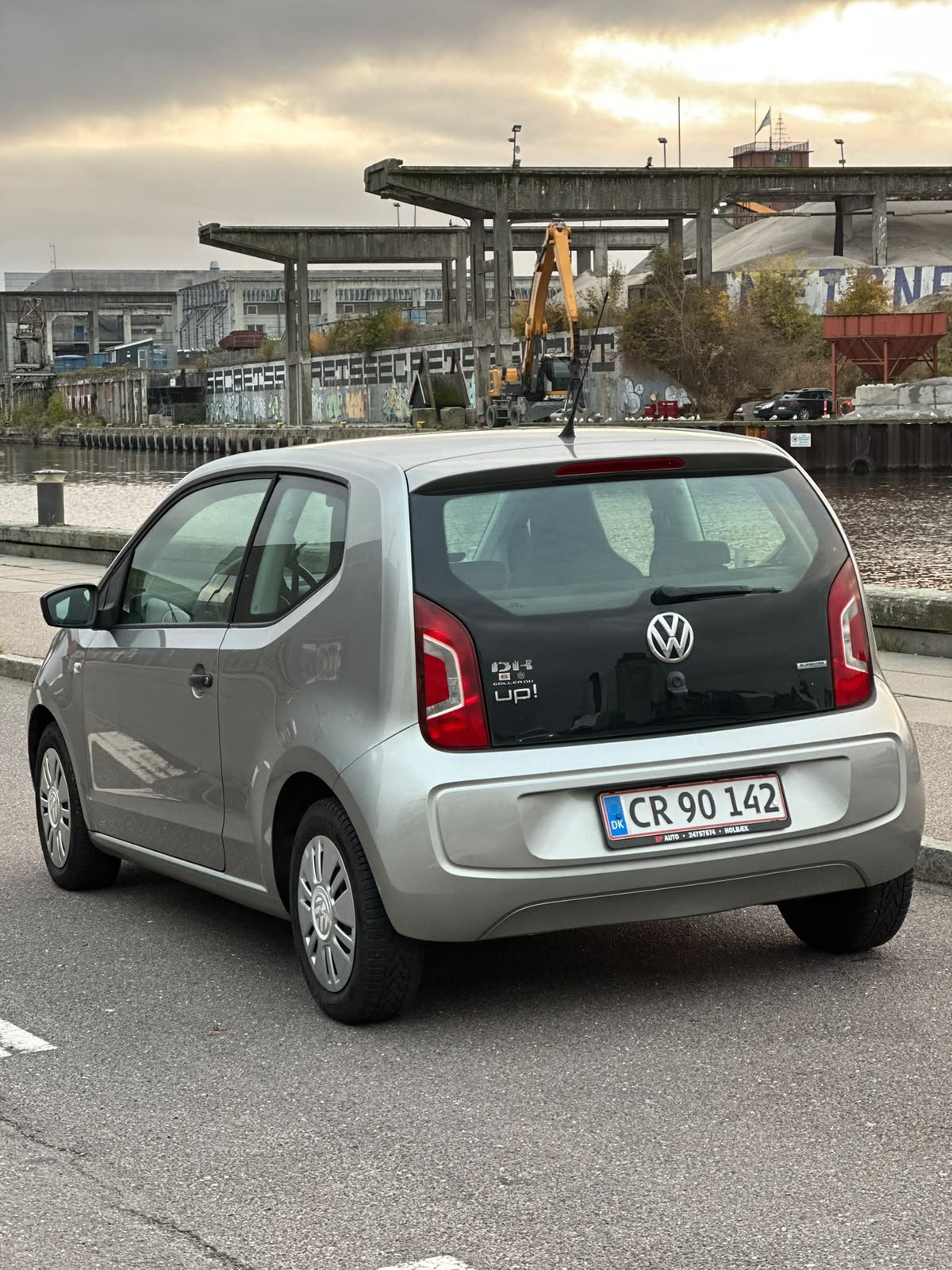 VW UP! til salg hos Nabilli
