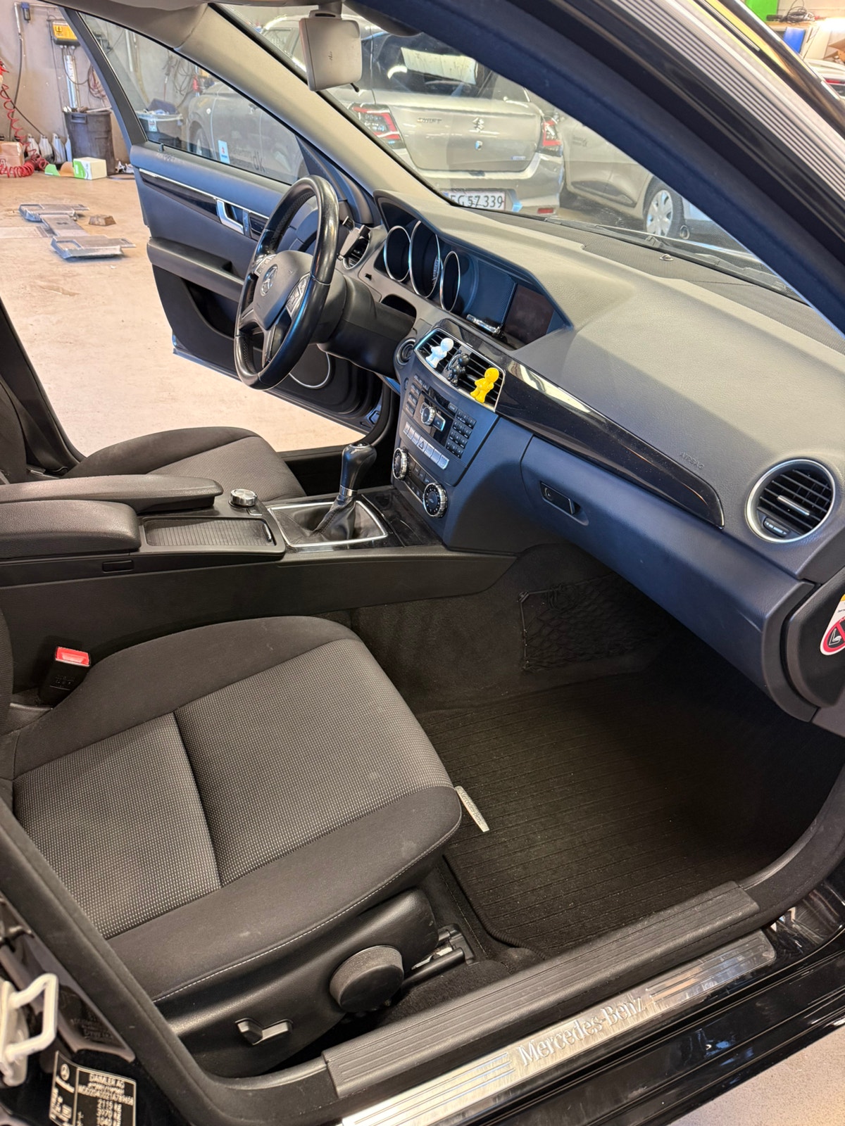 Mercedes C 220 til salg hos Nabilli