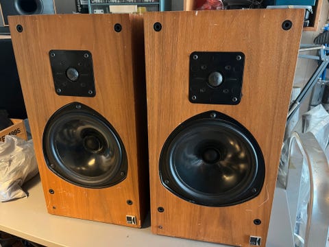 Legendariske kef 103/2 højtalere til den fingernemme  			