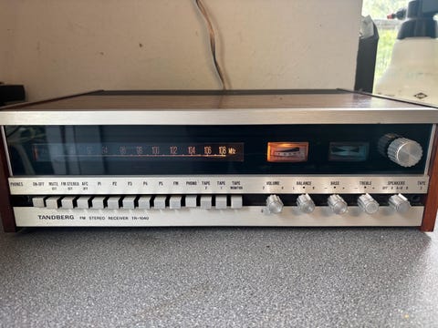 tandberg tr 1040