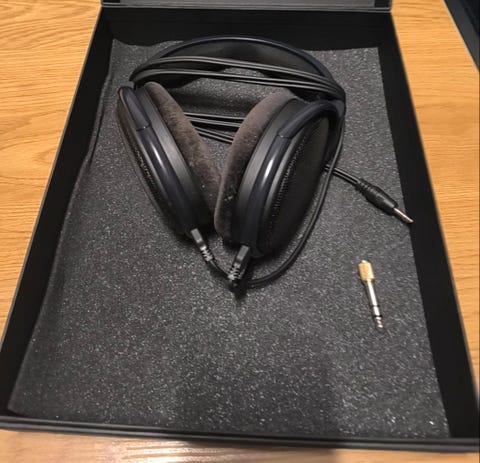 Sennheiser hd6xx  			