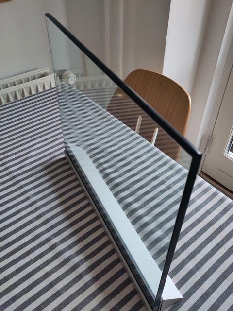 Montana pladespillerhylde til vægmontering  			