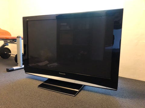 Panasonic plasma tv 46 tommer  			