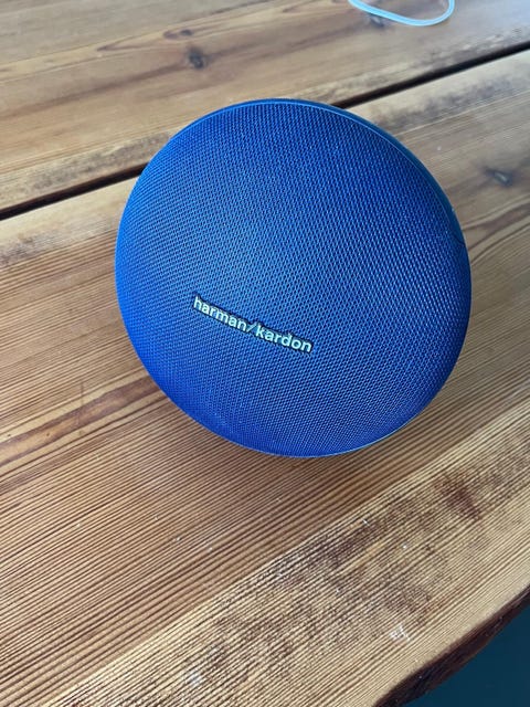 Harman kardon onyx mini  			