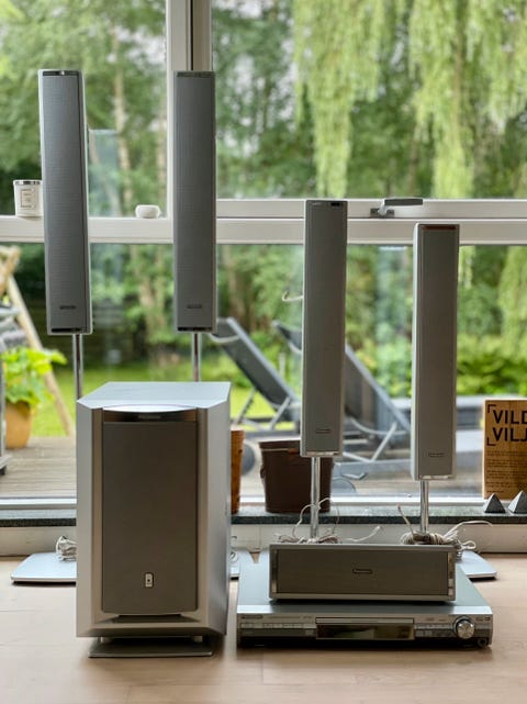 Panasonic sa ht 870 dvd home theatre sound system  			