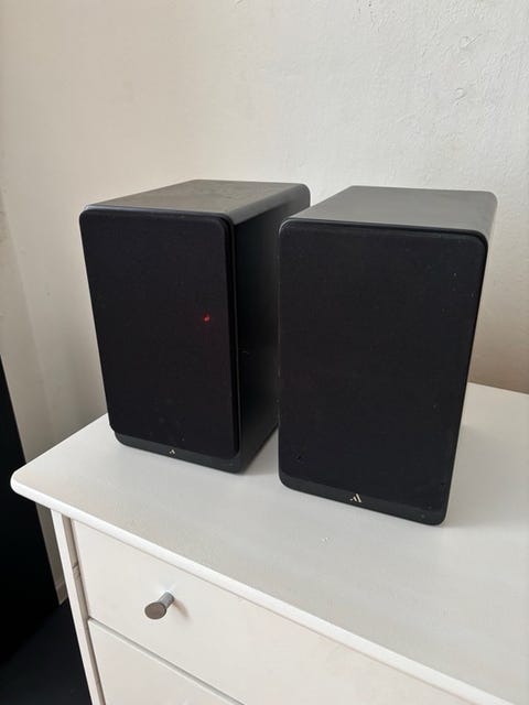 Argon audio a4 + sub10  			