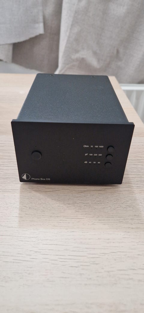 Pro-ject phono box ds  			