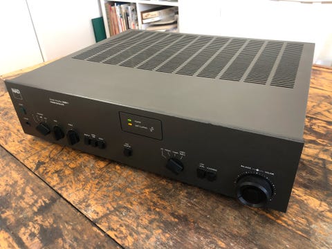 nad 3240