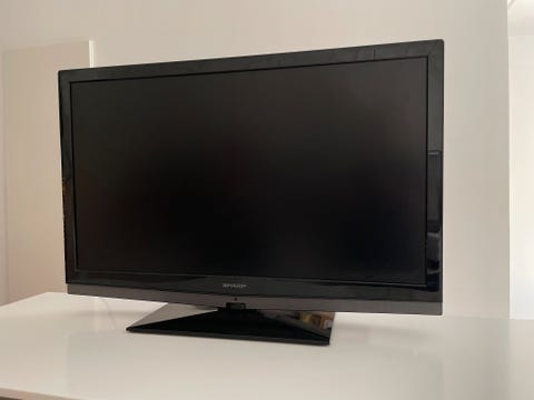 42&quot; sharp tv  			