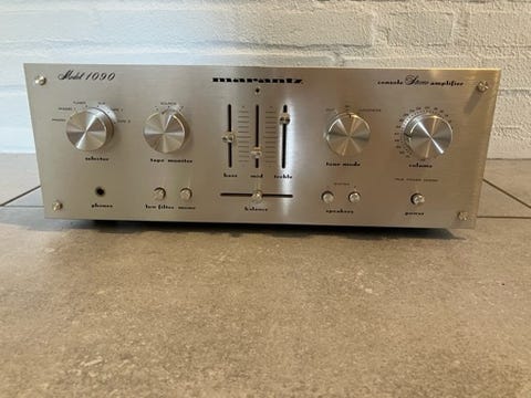 Marantz 1090  			