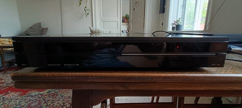 Beomaster, beogram cd, beocord 7000 serie i sort  			