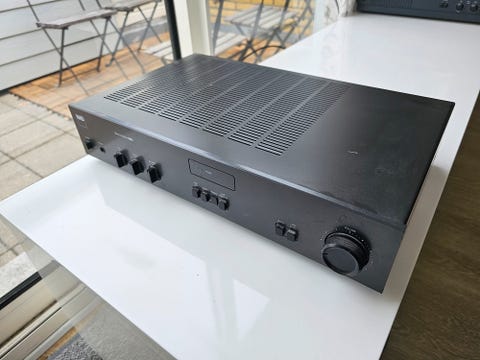 Nad stereo amplifier 3020i  			