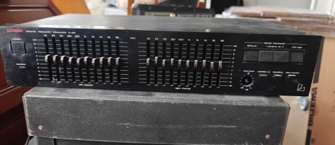 luxman equalizer