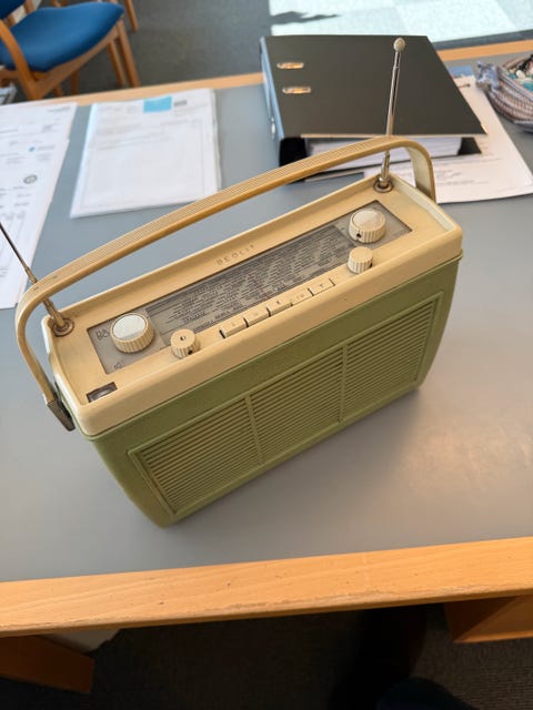 Beolit transistorradio årgang 1963  			
