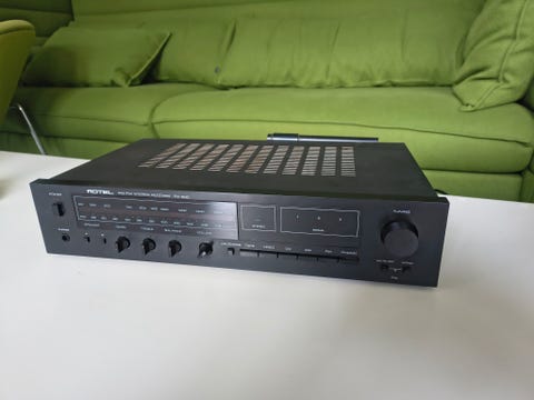 rotel rx 830
