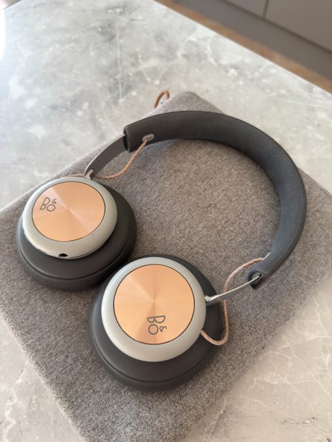 B&amp;o h4 over-ear  			