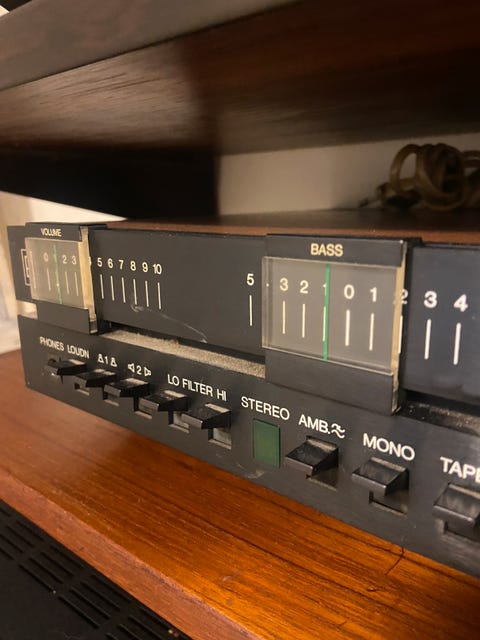 Beomaster 4000 i fin stand  			