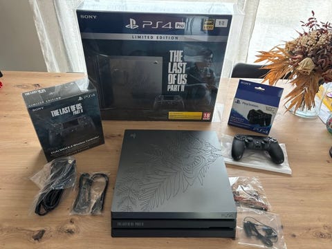 Ps4 pro | Til salg | DBA