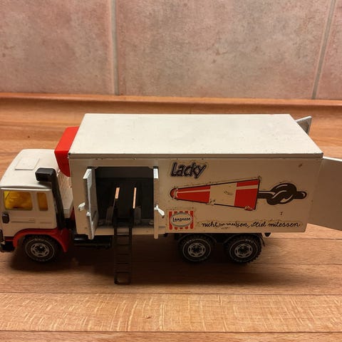 Annoncebillede