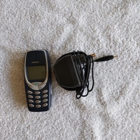 Nokia 3310 Bleu D'occasion, Débloqué Opérateur, Téléphone Mythique
