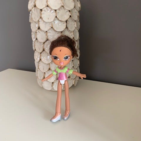 Bratz Yasmin Dukke Brun Kjole | DBA