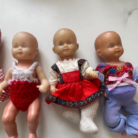 Sort Skildpadde dukke på rulleskøjter | DBA