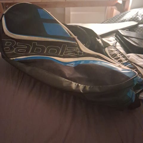 Babolat tennisbag rød, sort og hvid | DBA