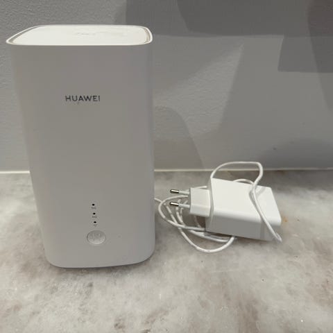 Huawei 5G Router | DBA