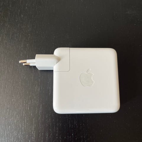 Apple 67W USB-C Power Adapter | DBA