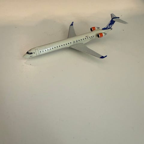 SAS CRJ-900 fly model | DBA