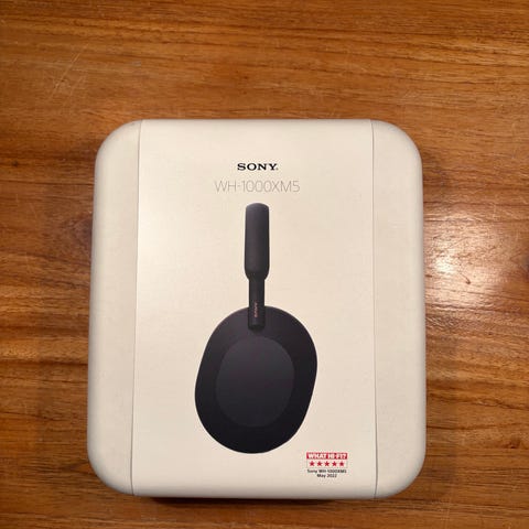 Sony WH-1000XM5 trådløse hovedtelefoner | DBA