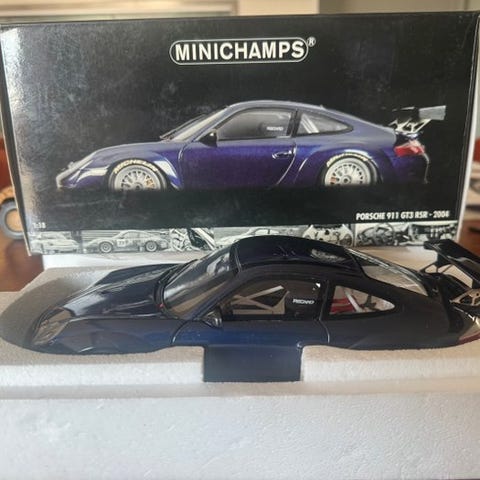 CMC 1:18 - Modelbil - Ferrari 250LM Car body + Rolling Chassis 1963 ...