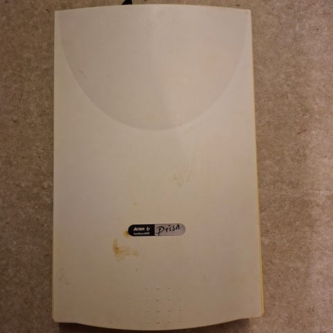 Canon CanoScan 4400F flatbed scanner | DBA