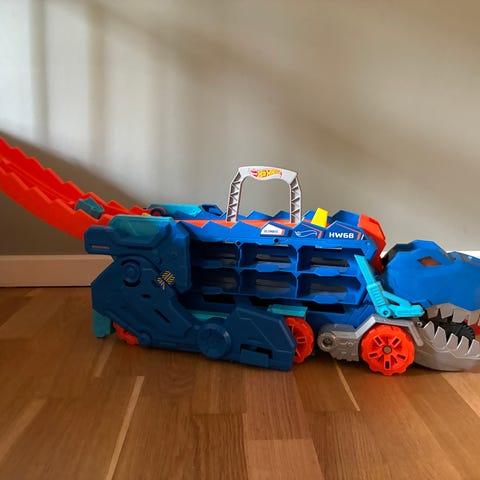 Hot Wheels dino | DBA