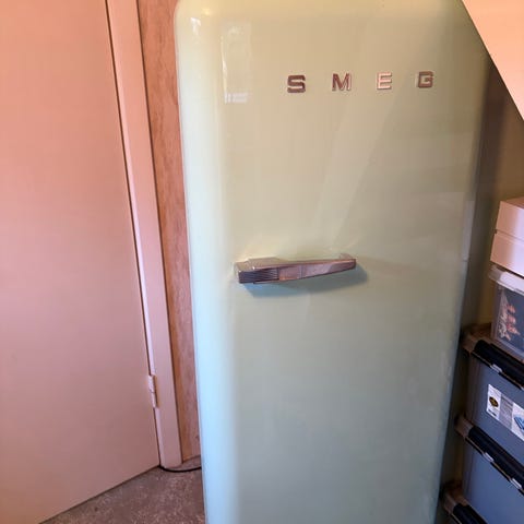 Creme farvet Smeg køle-fryseskab | DBA