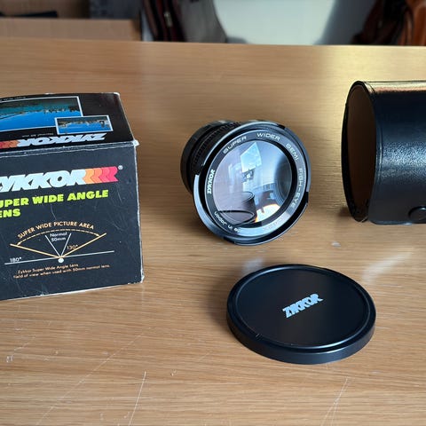 SLR MAGIC 8mm f4 ULTRA wideangle linse - MFT | DBA